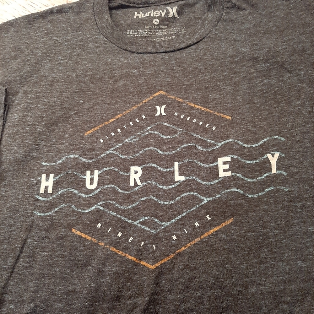 Hurley Tee Shirt Size Med